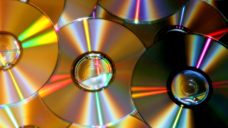 It’s Time to Convert DVDs and CDs for Photo Storage